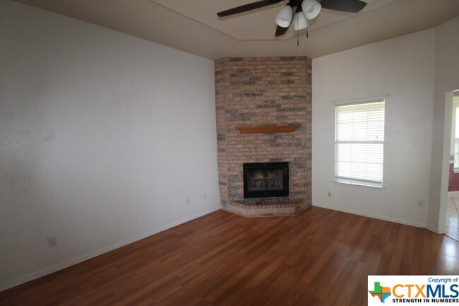 4209 Adobe Dr Killeen, TX 76542 photo 3