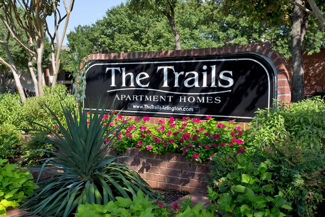 The Trails Apartments photo 4