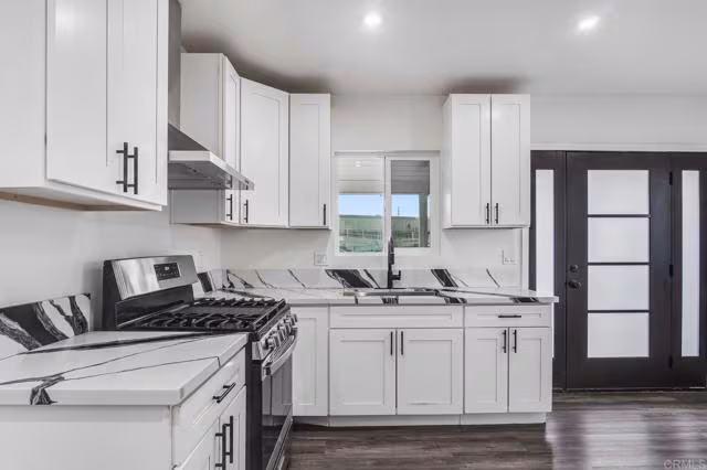 2032 Kearney Ave San Diego, CA 92113 photo 5