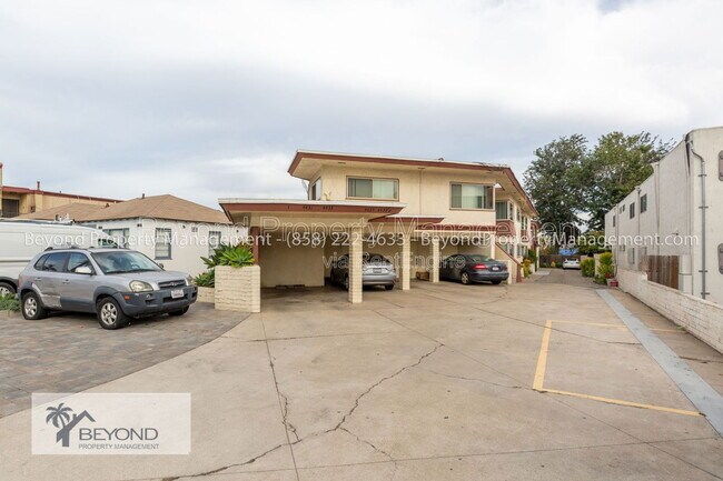 4437.5 Menlo Ave San Diego, CA 92113 photo 2