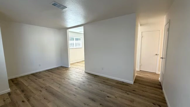 1680 Barrus Ave Pittsburg, CA 94565 photo 3