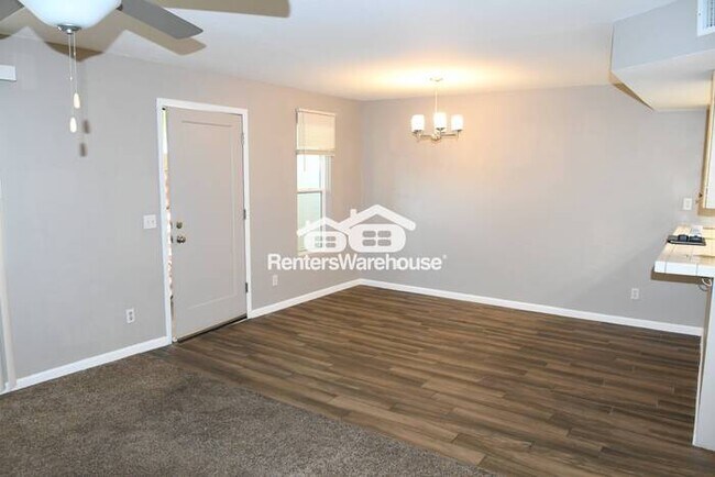 8814 North 8th St Phoenix, AZ 85020 photo 4