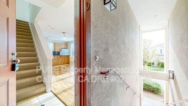 950 Campoy St Santa Rosa, CA 95407 photo 5