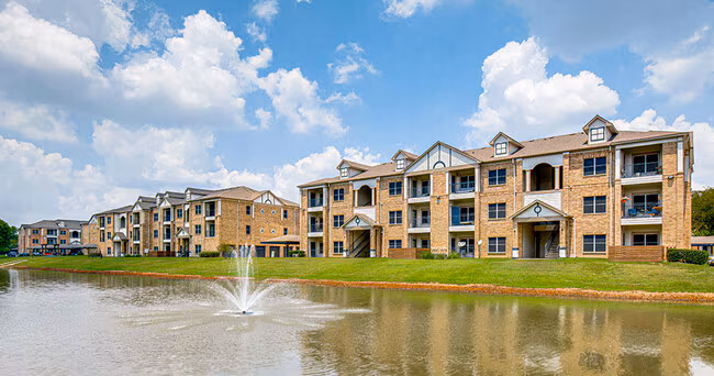 Towne Crossing Apartments photo 5