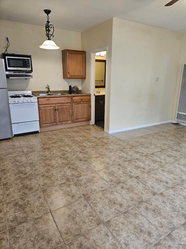 7102 Mohawk St San Diego, CA 92115 photo 5