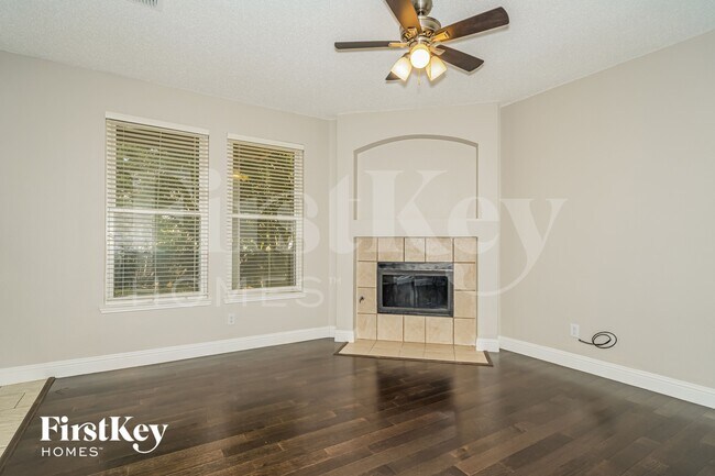 1208 Indian Trail Road, Roanoke, TX 76262 photo 4