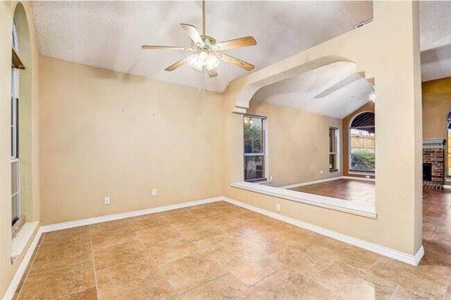 1506 Oak Tree Rd Allen, TX 75002 photo 3