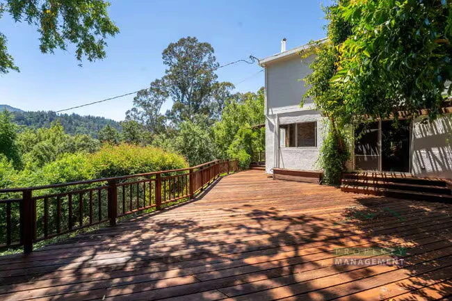 2 Ahrens Ln Ross, CA 94957 photo 4