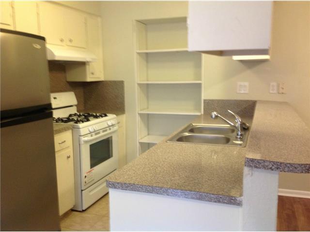 1601 Rutland Dr Austin, TX 78758 photo 3