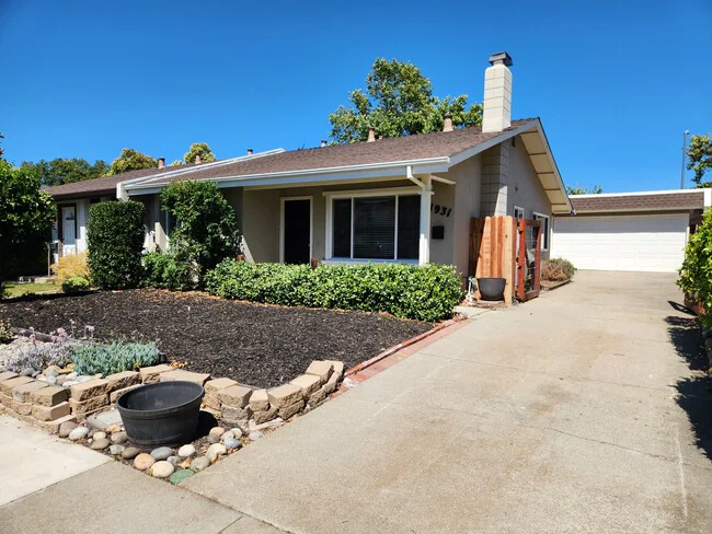 1931 De Vaca Way Livermore, CA 94550 photo 2