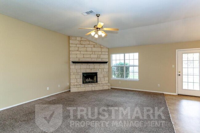 5406 Shawn Dr Killeen, TX 76542 photo 2