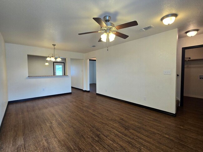 4711 Waterproof Dr Killeen, TX 76549 photo 5