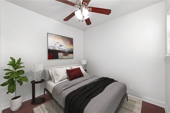 2020 S Congress Ave Austin, TX 78704 photo 4
