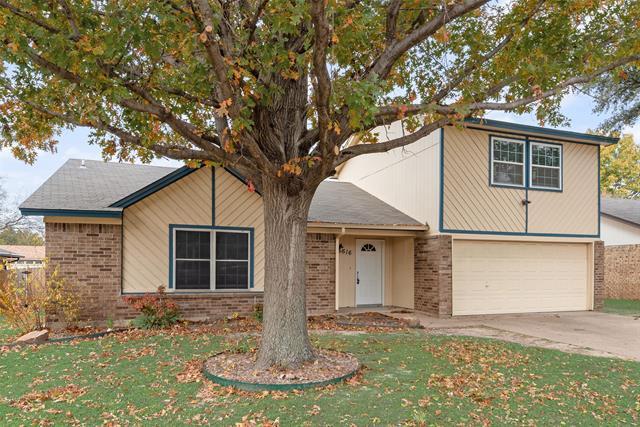 516 Roberts Dr Saginaw, TX 76179 photo 2