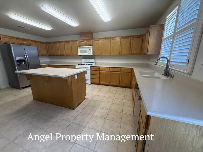 1245 Oak Haven Way Antioch, CA 94531 photo 2