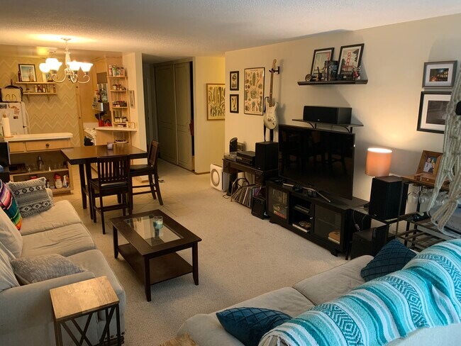 280 Lee St Oakland, CA 94610 photo 4
