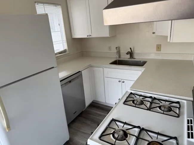 1708 Euclid Ave Berkeley, CA 94709 photo 5