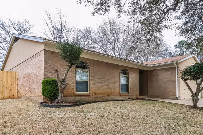 5411 Vermillion Trail Arlington, TX 76017 photo 2