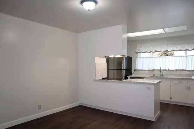 37051 Shasta St Fremont, CA 94536 photo 3
