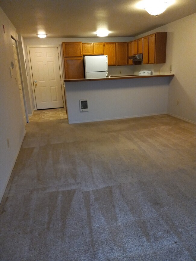 7100 Greenwood Ave N Seattle, WA 98103 photo 3