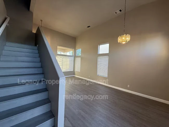 4932 Chaps Ct Antioch, CA 94531 photo 4