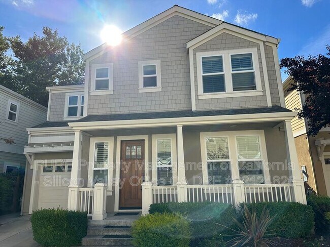 134 Creekside Village Dr photo 2