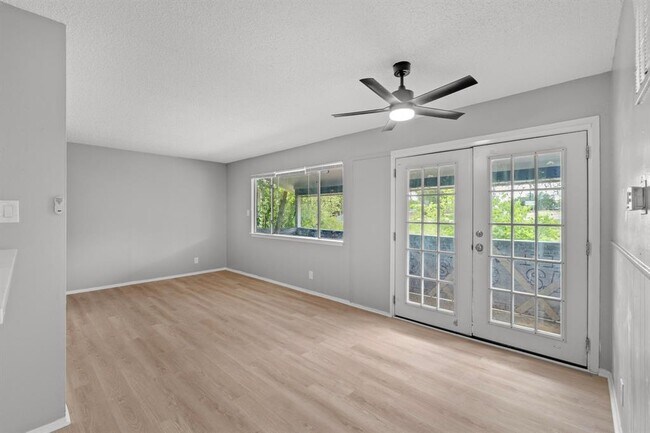 8903 Parkfield Drive, Austin, TX 78758 photo 5