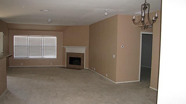 2009 Fawn Dr Midlothian, TX 76065 photo 4