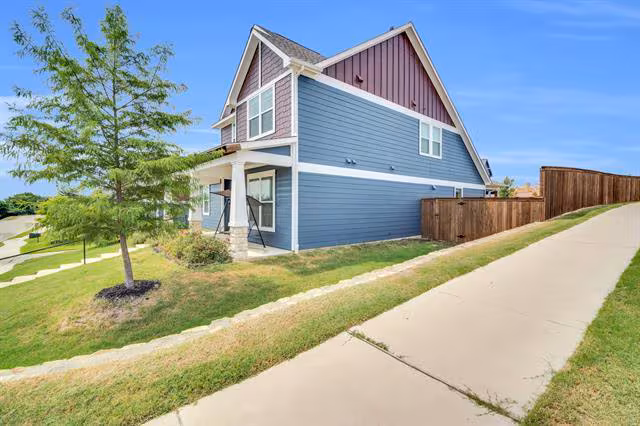 10912 Rochelle Court, Midlothian, TX 76065 photo 4