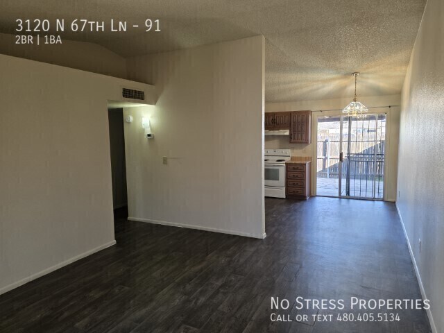 3120 N 67th Ln Phoenix, AZ 85033 photo 4