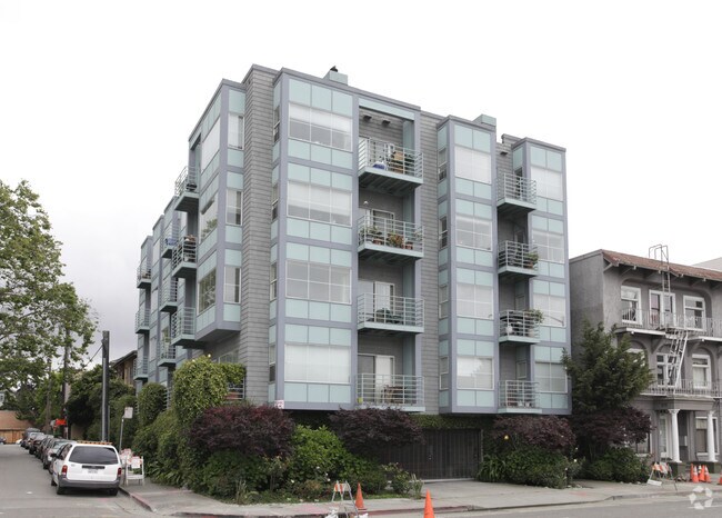 1516 1st Ave (Merritt) photo 3
