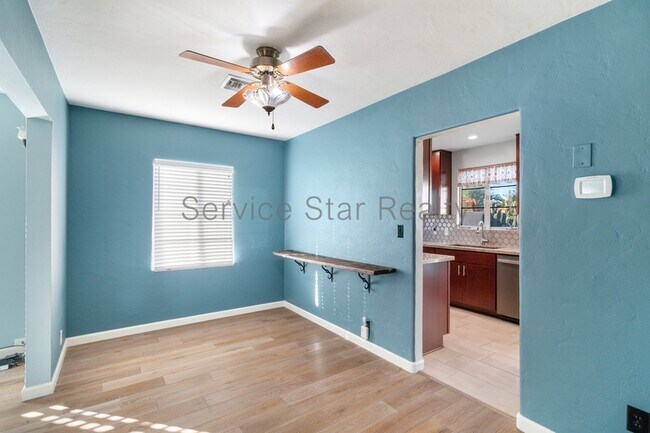 1234 E Hubbell St photo 5