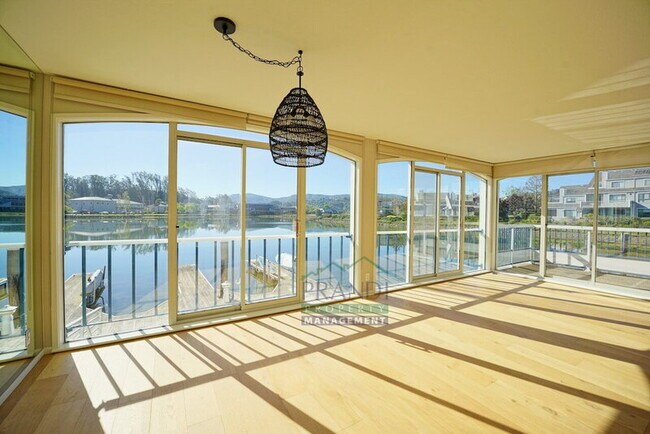 5105 Shelter Bay Ave Mill Valley, CA 94941 photo 4