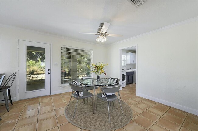 410 Hi Cir W Horseshoe Bay, TX 78657 photo 5