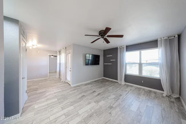 8787 E Mountain View Rd Scottsdale, AZ 85258 photo 2