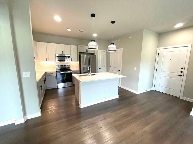 6901 Co Road 110, Round Rock, TX 78665 photo 2
