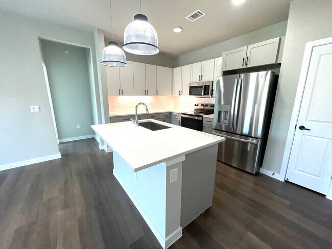 6901 Co Road 110, Round Rock, TX 78665 photo 3