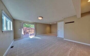 22447 15th Avenue South, Seattle, WA 98198 photo 5