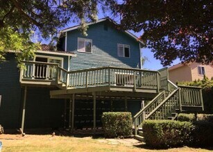 22447 15th Avenue South, Seattle, WA 98198 photo 2