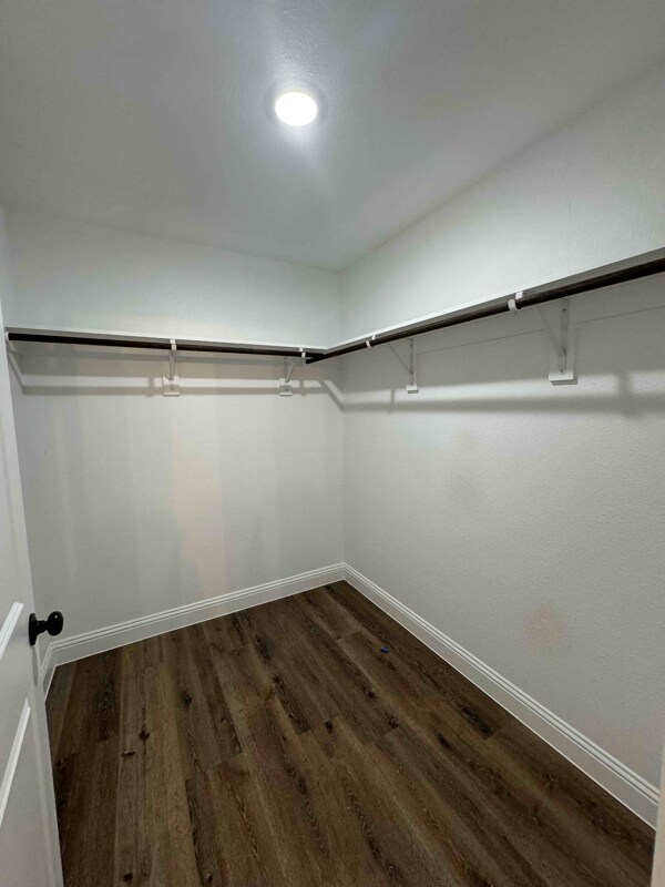 721 N Jefferson St Pilot Point, TX 76258 photo 5