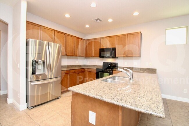 3328 East Orchid Lane, Gilbert, AZ 85296 photo 3