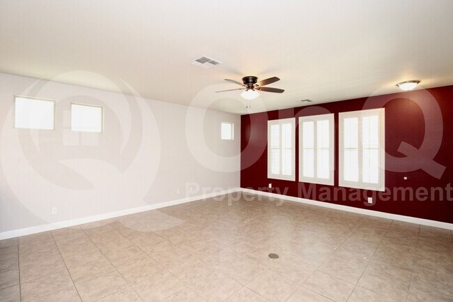 3328 East Orchid Lane, Gilbert, AZ 85296 photo 4