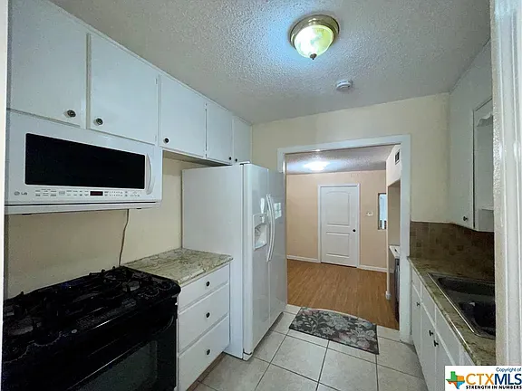 2905 Taft St Killeen, TX 76543 photo 3