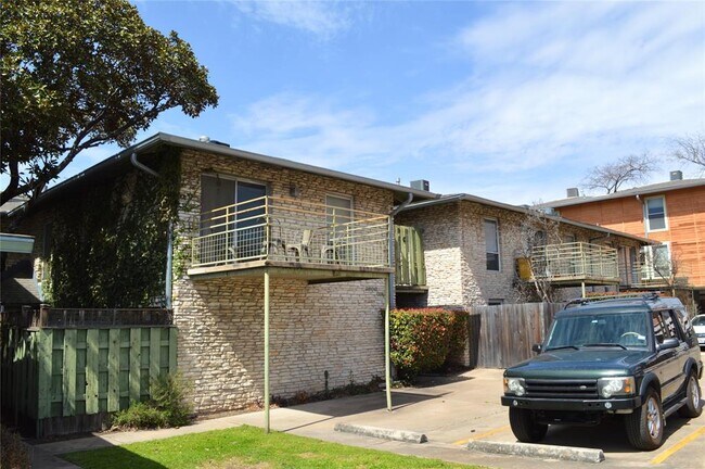 2800 Cole St Austin, TX 78705 photo 2