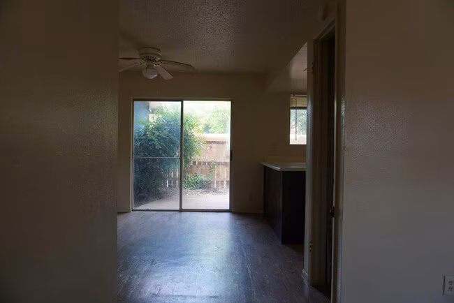 5919 Hidden Valley Trail Austin, TX 78744 photo 3