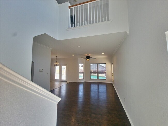6468 Regina Dr Fort Worth, TX 76131 photo 5