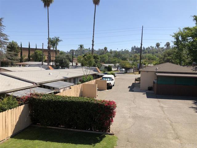 1341 S Juniper St Escondido, CA 92025 photo 4