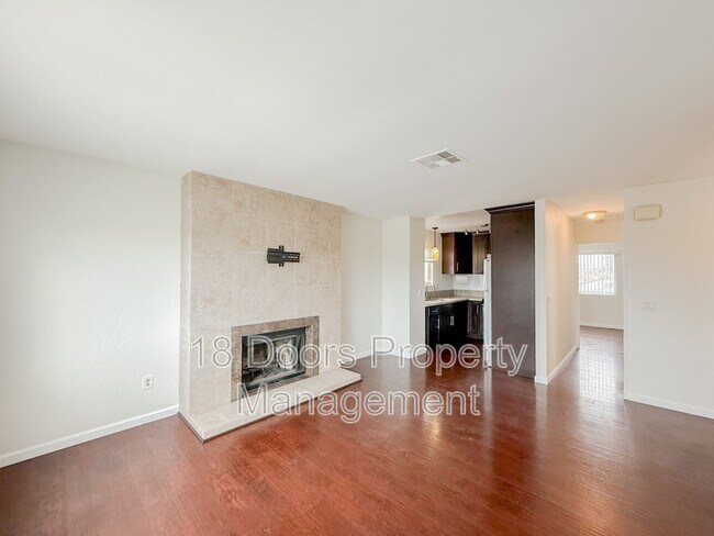 4239 35th St San Diego, CA 92104 photo 2