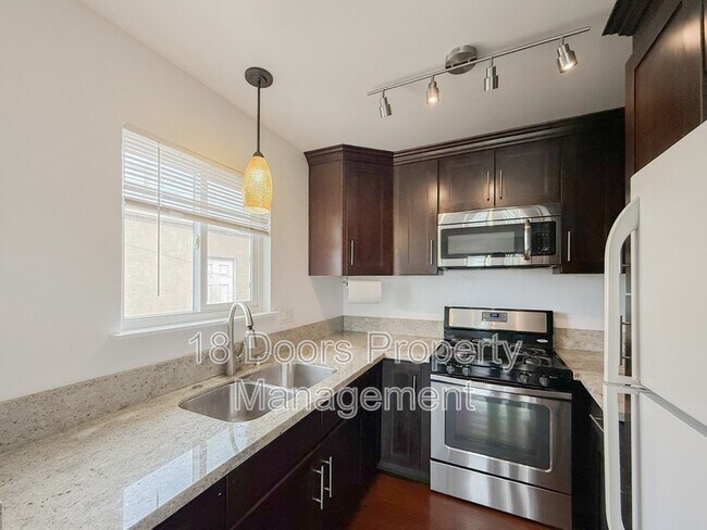 4239 35th St San Diego, CA 92104 photo 3