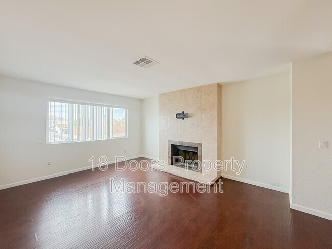 4239 35th St San Diego, CA 92104 photo 4